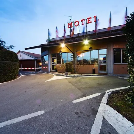 Motel Autosole Cornegliano Laudense