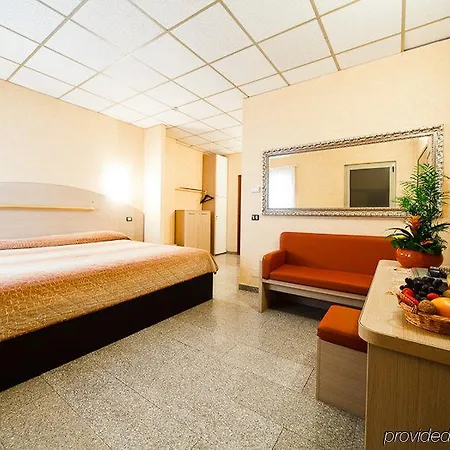 Motel Autosole Cornegliano Laudense